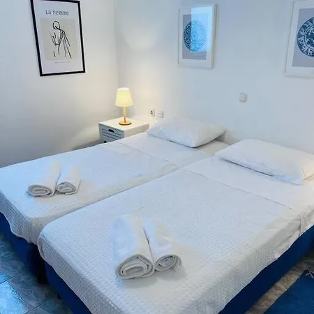 Akrata Apartment